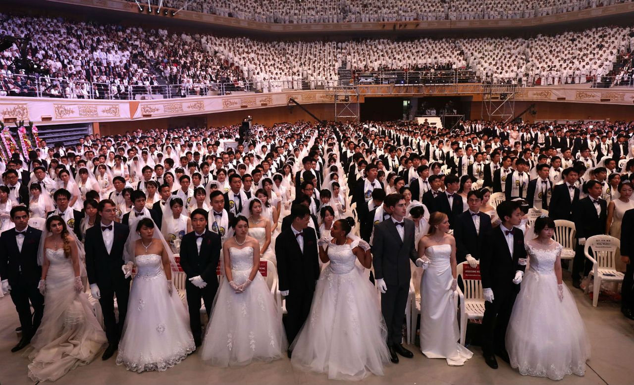 Moonies mass wedding