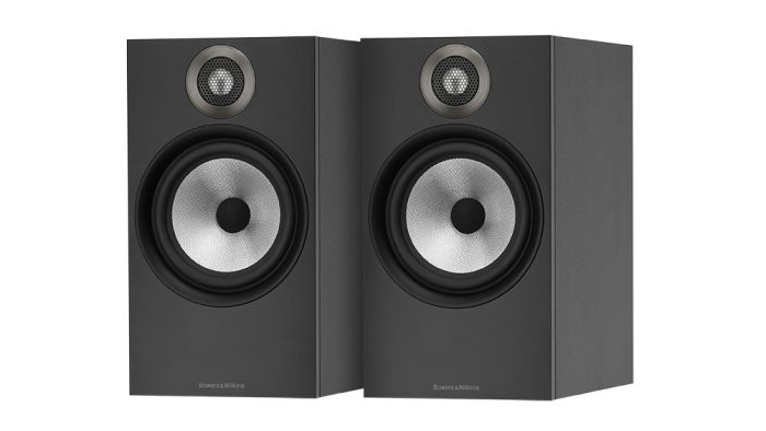 world's best bookshelf speakers