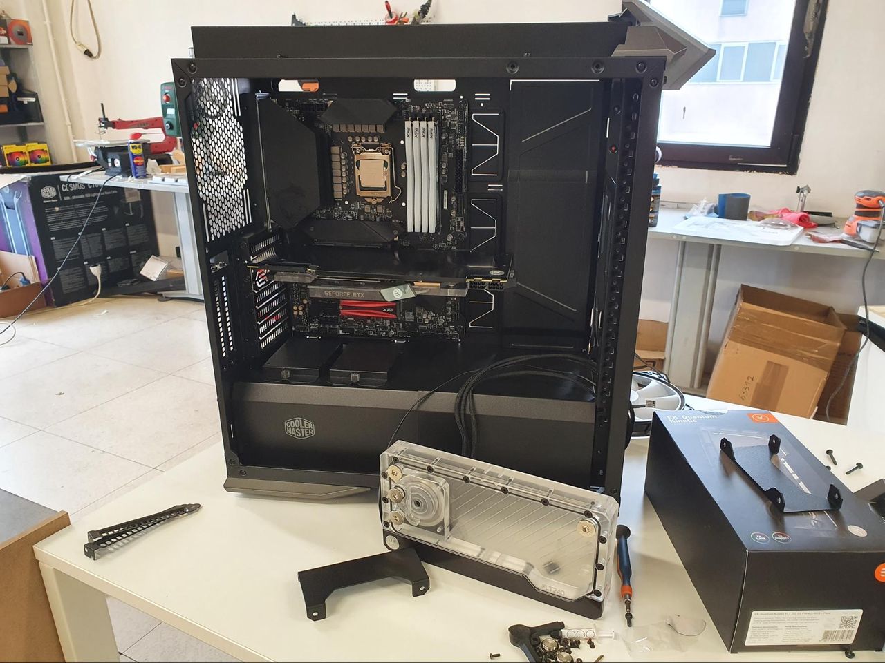 Custom Loop With Hard Tubing