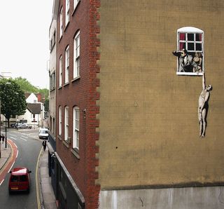 Street art - Banksy's Well-hung Lover