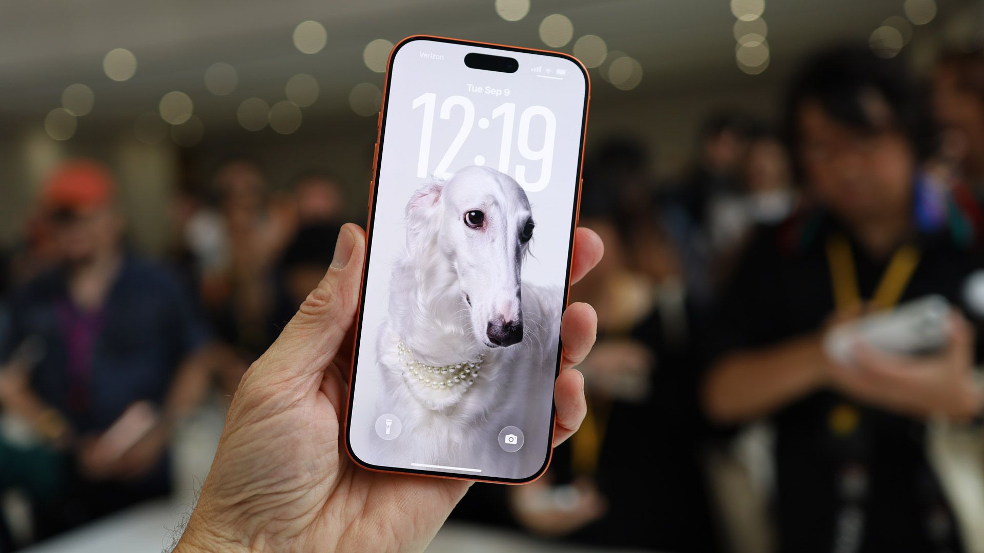 Haruskah saya mencari penawaran ponsel pintar Black Friday hari ini atau menunggu apa yang akan terjadi besok? Saya sudah mempratinjau masa depan, inilah yang saya tunggu