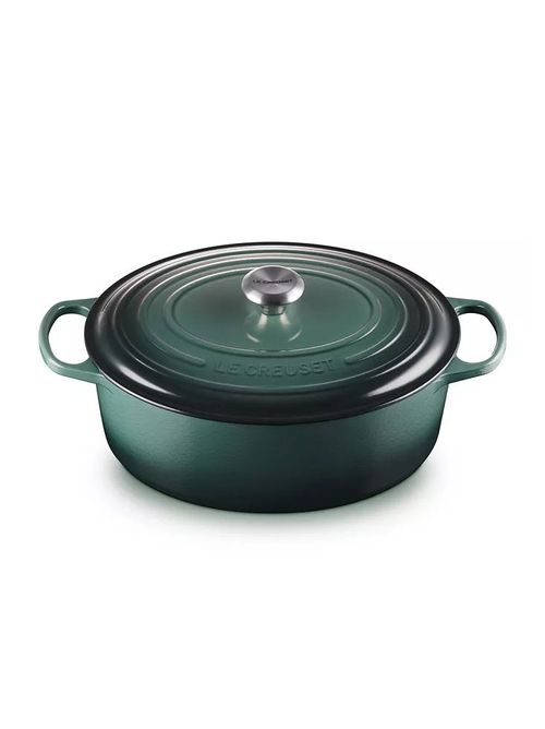 Enameled Cast Iron Signature 8 Qt. Oval Dutch Oven With Lid