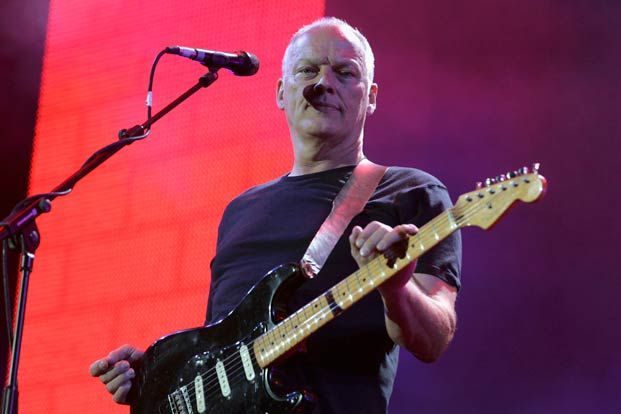 Why (and How) We Should Learn David Gilmour's Guitar Habits | Guitar World