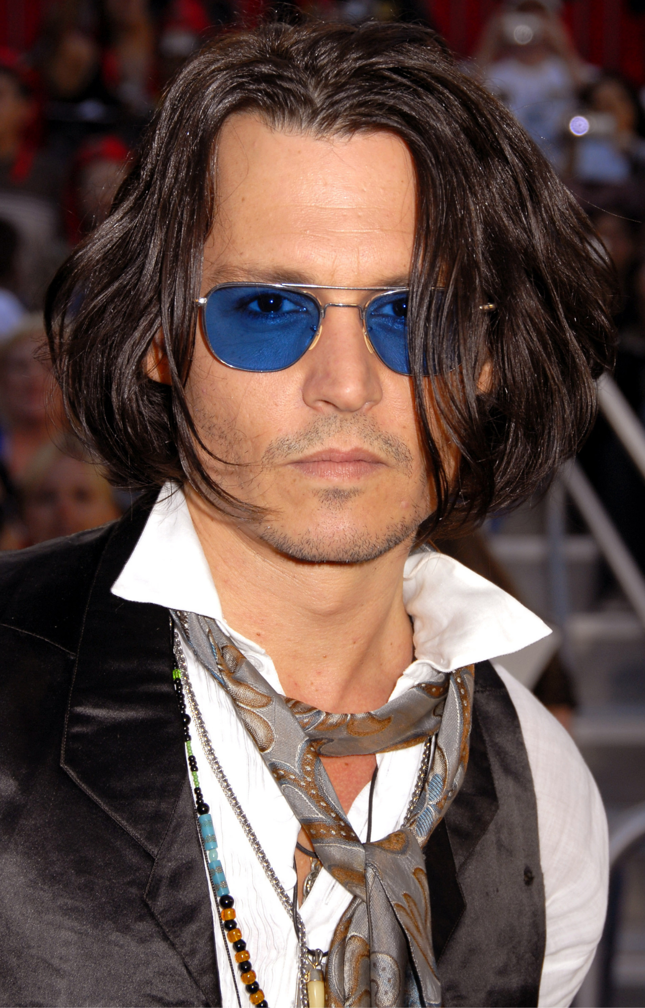 Johnny Depp attends the world premiere of Pirates of the Caribbean: At World's End