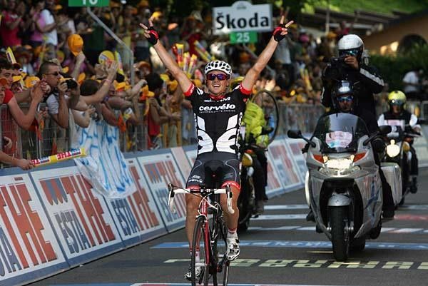 Simon Gerrans (Cervelo) wins