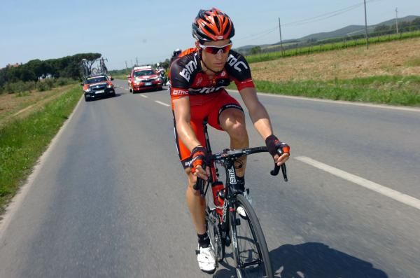 Lone breakaway Martin Kohler (BMC)