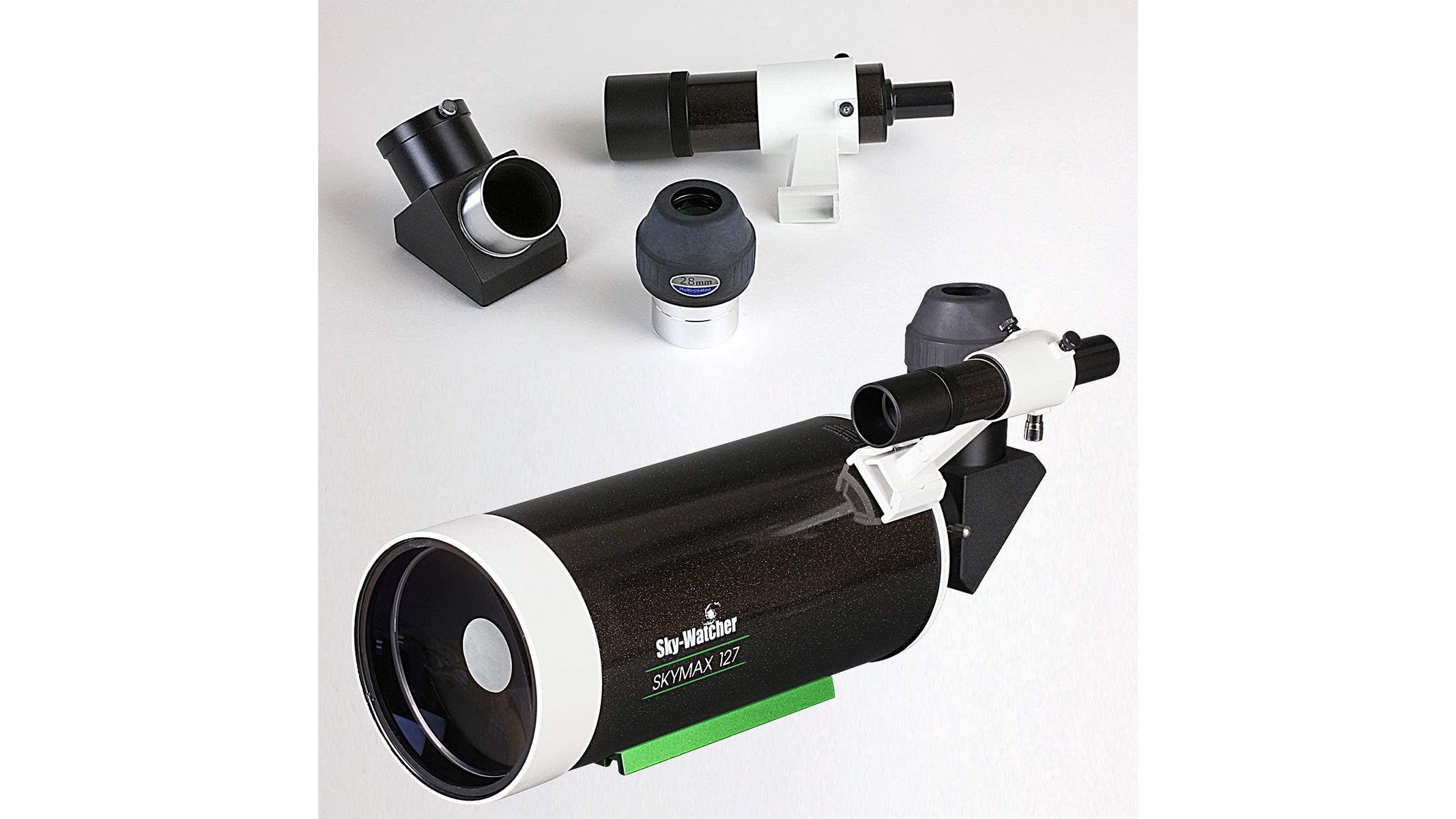 Product photo of the Sky Watcher Skymax 127 and included eyepieces