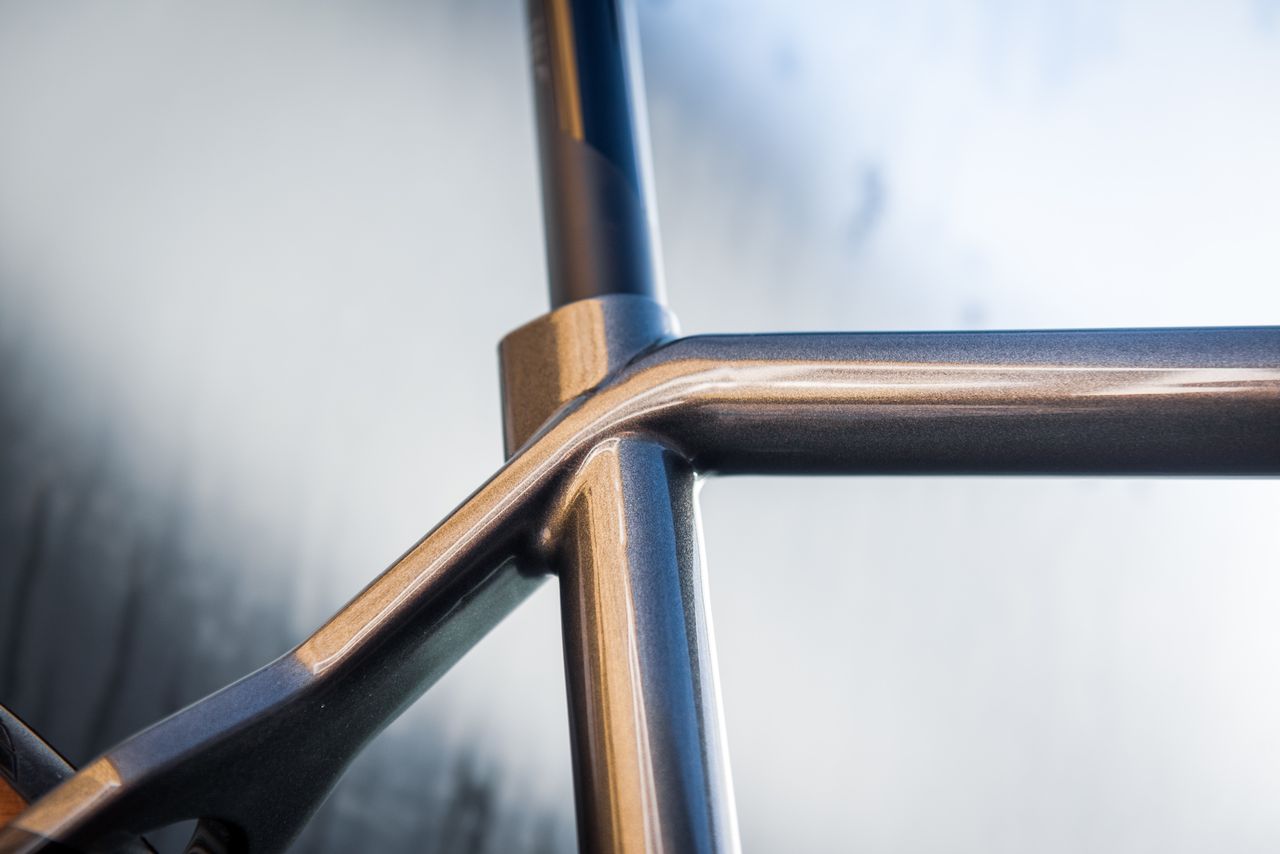 Argonaut RM3 - close up and side-on bike photos