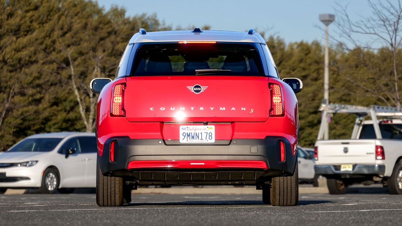 2025 Mini Cooper Countryman SE All4 review.