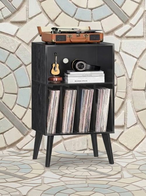 Table stand for up to 160 albums