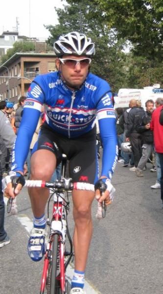 Marco Velo (Quick Step) begins his last race as a professional .