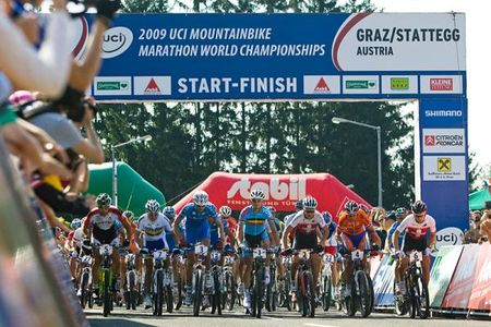 The start of the men's marathon world championship.