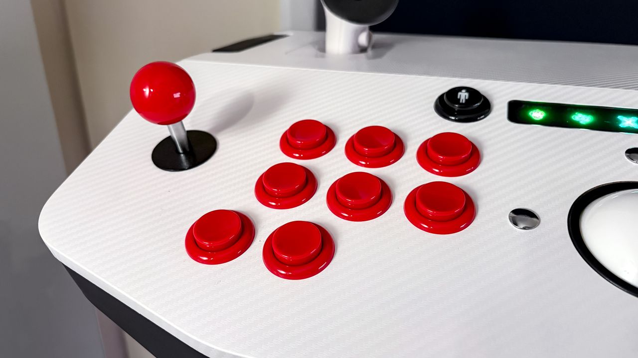 X-Arcade Arcade2TV-XR machine with Meta Quest 3
