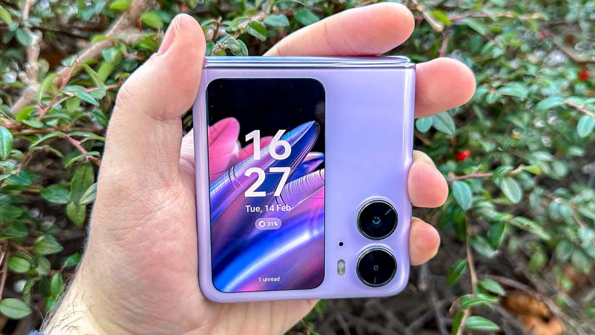 Oppo Find N2 Flip Is What The Galaxy Z Flip 4 Should Have Been