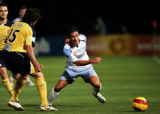 Benito Carbone on the ball for Sydney FC against Central Coast Mariners in October 2006.