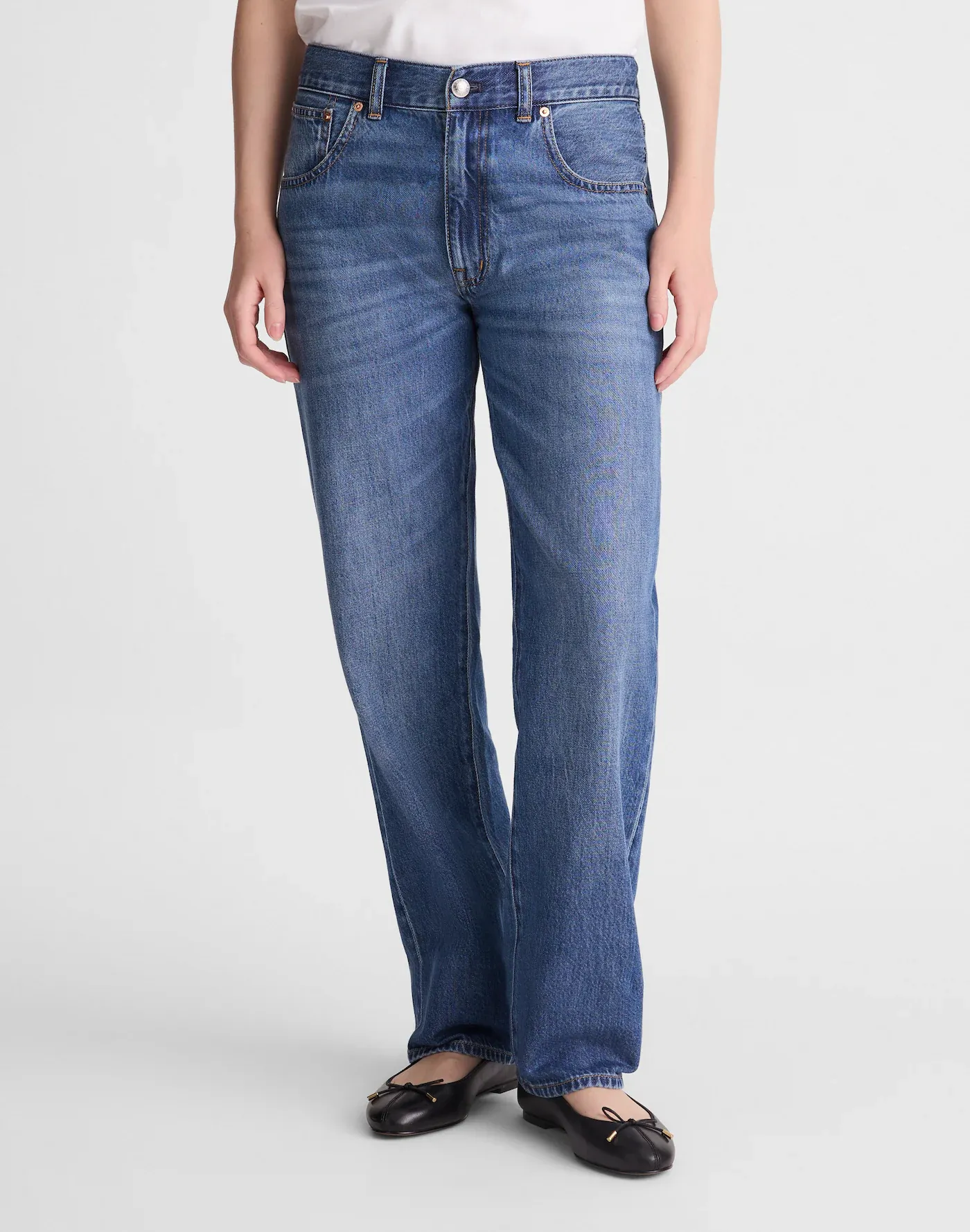 Madewell, The Dean Easy Straight Jean in Airy Denim