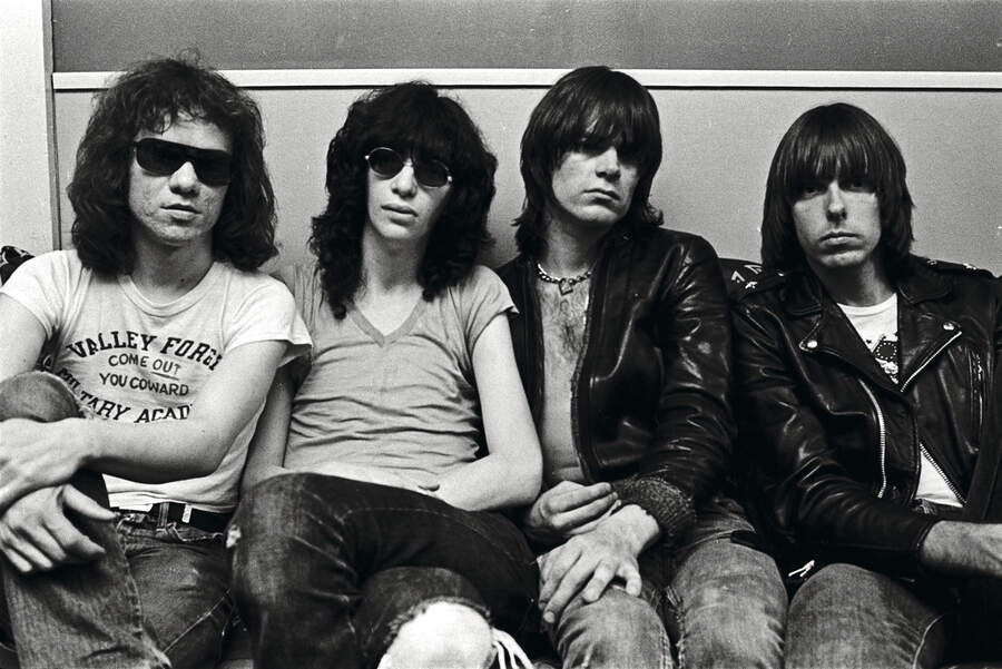 Ramones backstage at the Bottom Line in New York, 01 May 1976