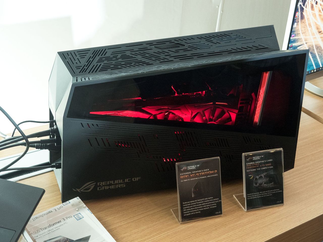 ASUS XG 2
