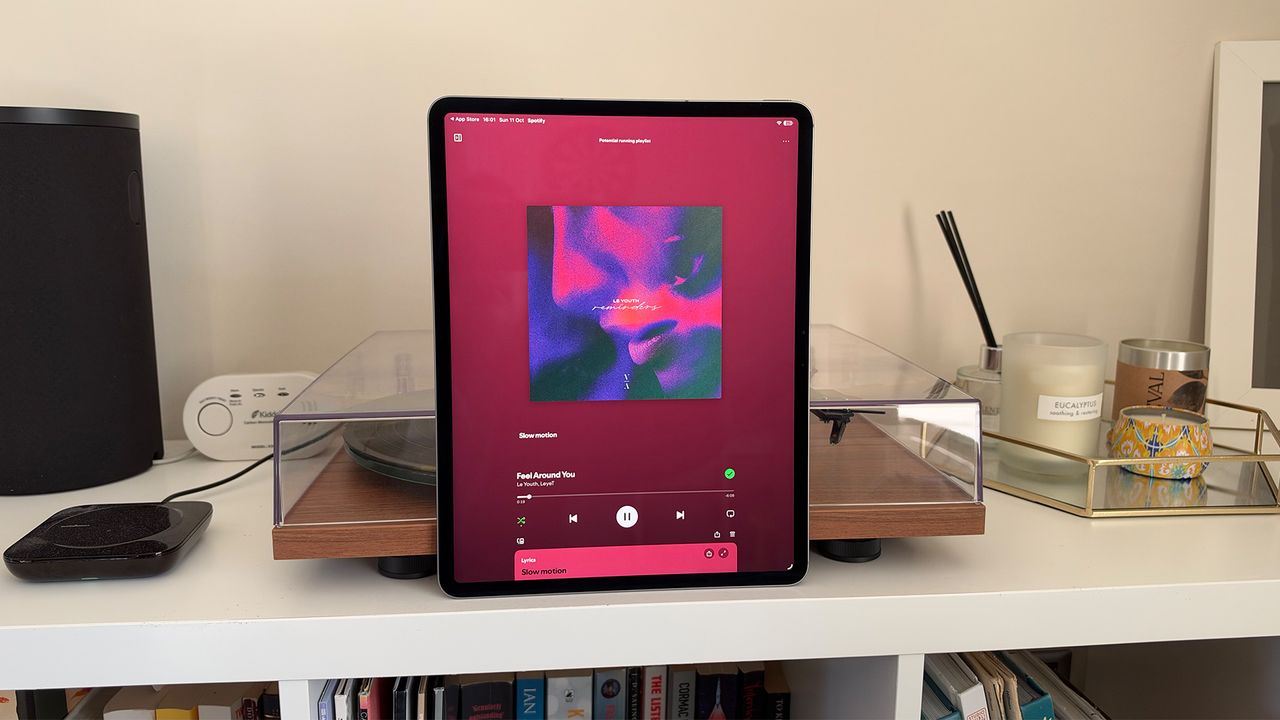 Apple iPad Air 13-inch (M4) tablet