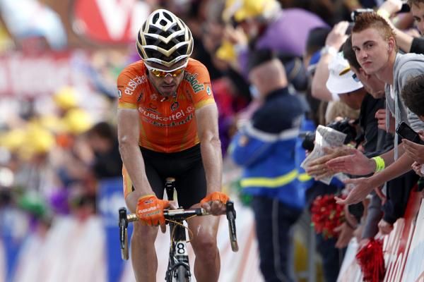 Samuel Sanchez made it up to the leaders on the Alpe d'Huez, but faded in the finale.