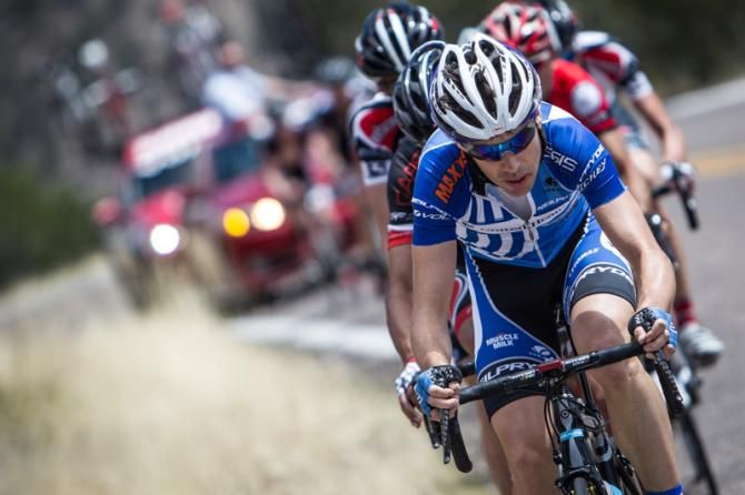 Phil Deignan (UnitedHealthcare) puts pressure on the front group.