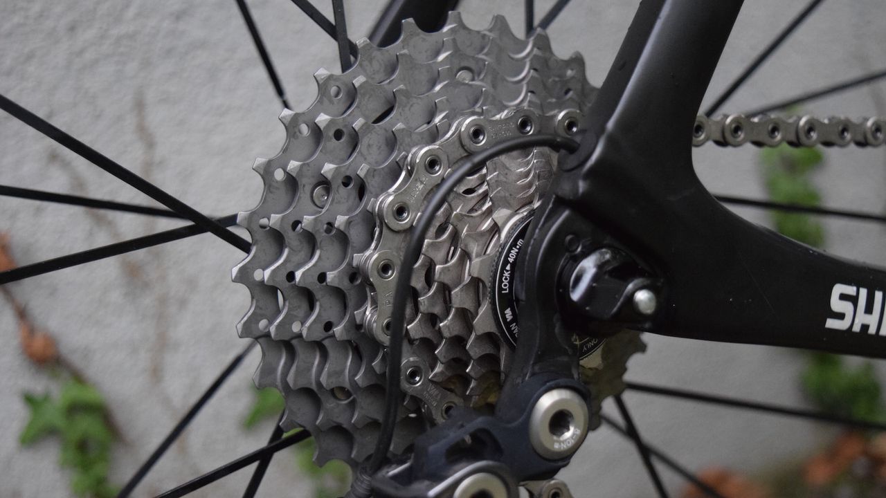 Froome generally rides an 11-28 Dura-Ace cassette