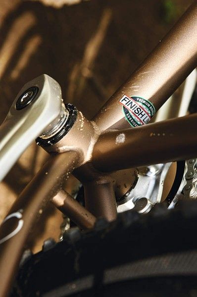 A Reynolds 520 and cro-mo mix make the iO a lively ride