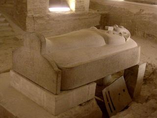 sarcophagus of ancient egyptian pharaoh