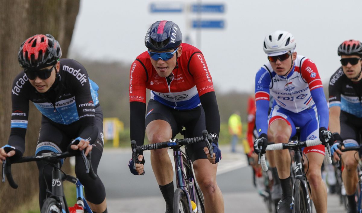 Dekker is from rich cycling stock