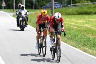 Tour de Suisse Men stage 1 LIVE: Two riders have a solid gap over the pursuing peloton