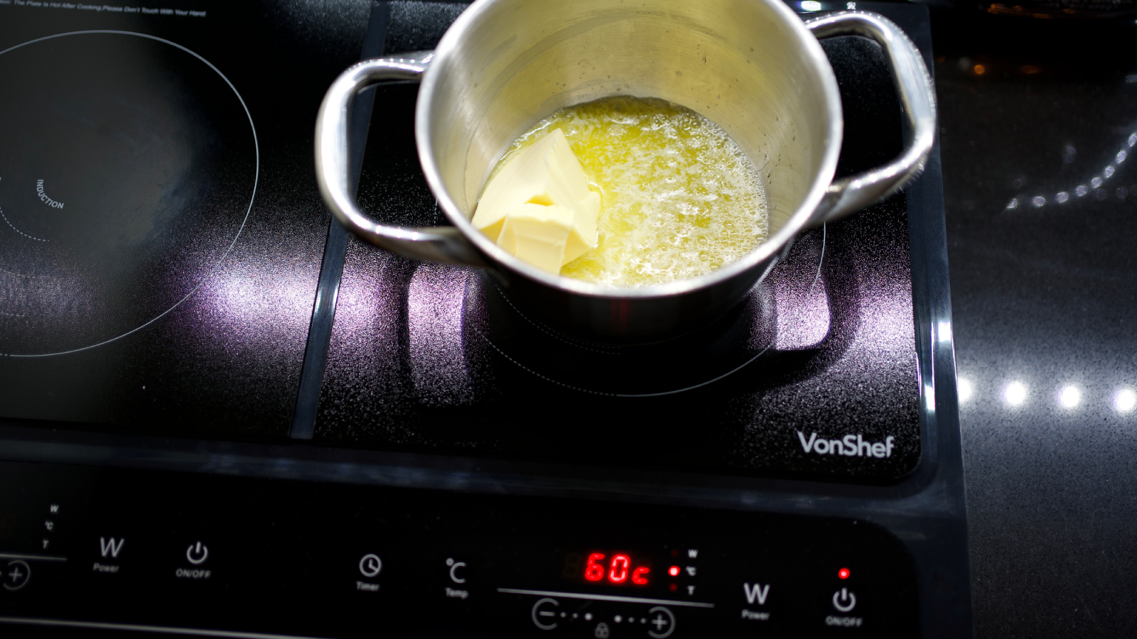 Testing the VonShef Dual Induction Hob