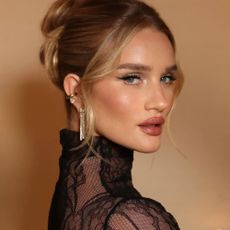 @rosiehw round eye makeup look