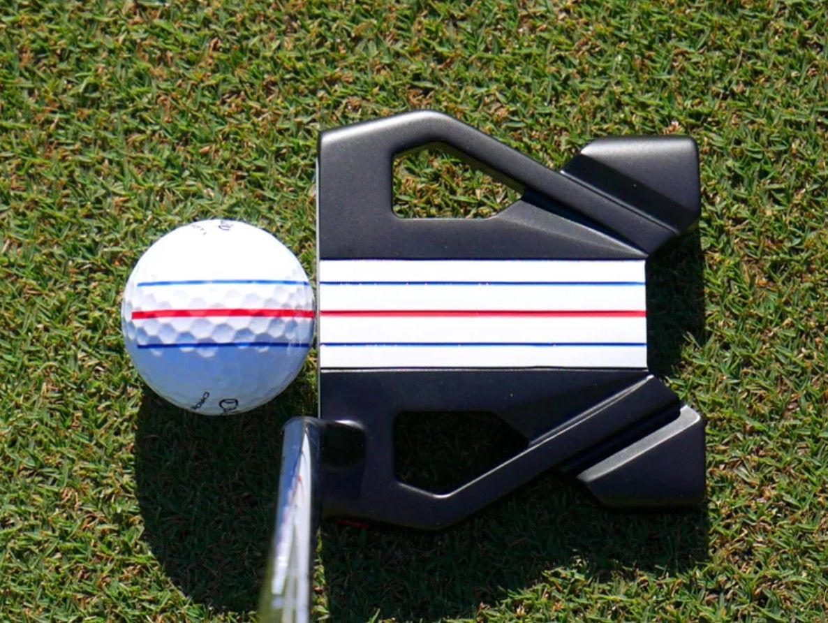 The Callaway Chrome Soft from above with a triple track system