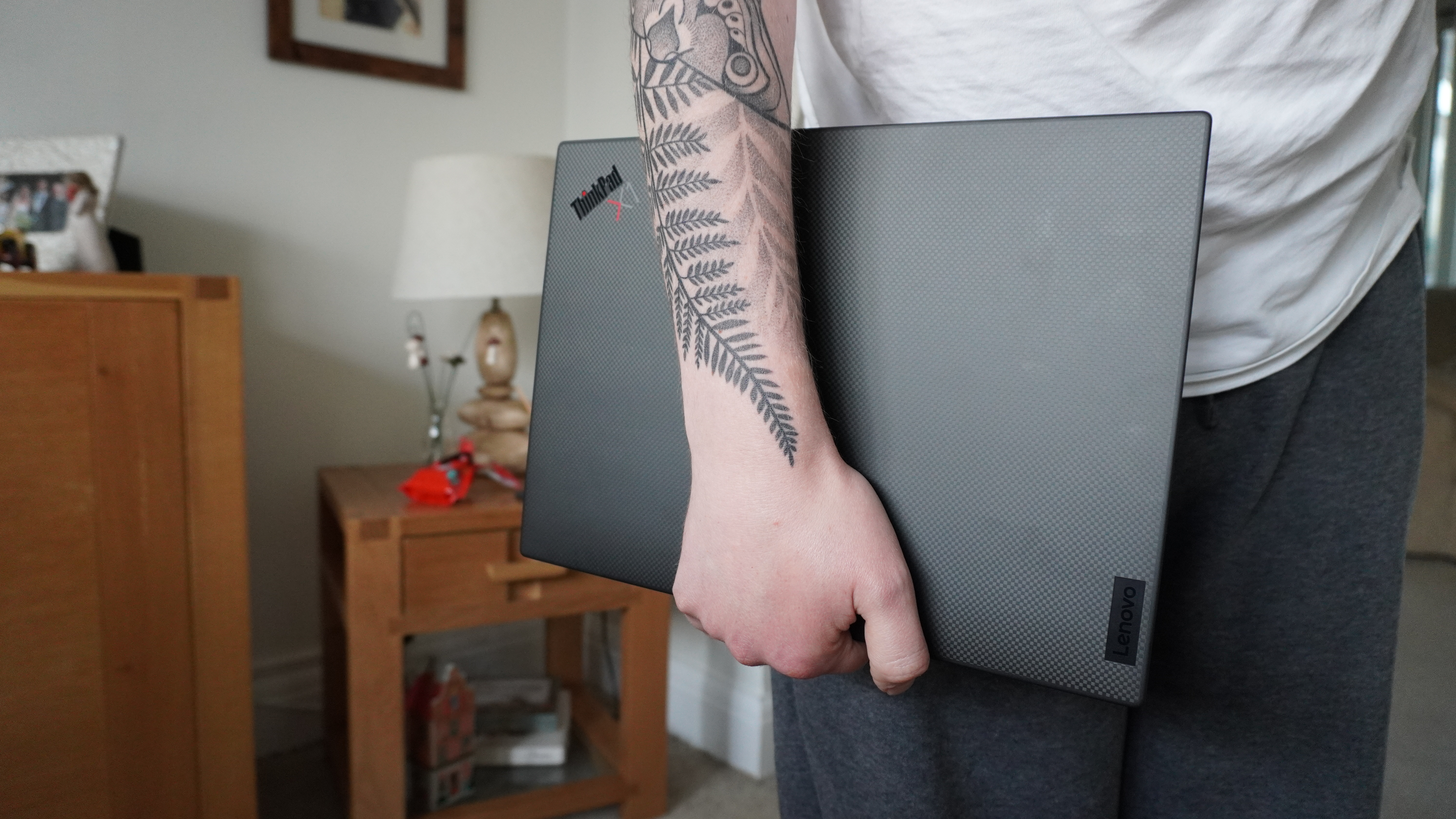 Lenovo ThinkPad X1 Carbon Gen 10 (2022) Review