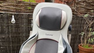 Close up of head section of Beurer MG320 massage seat pad