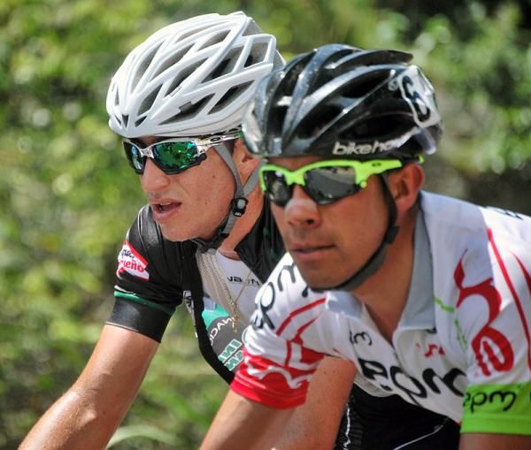 Defending Vuelta a Colombia champion Sergio Luis Henao would assume the race lead at the conclusion of stage 9.