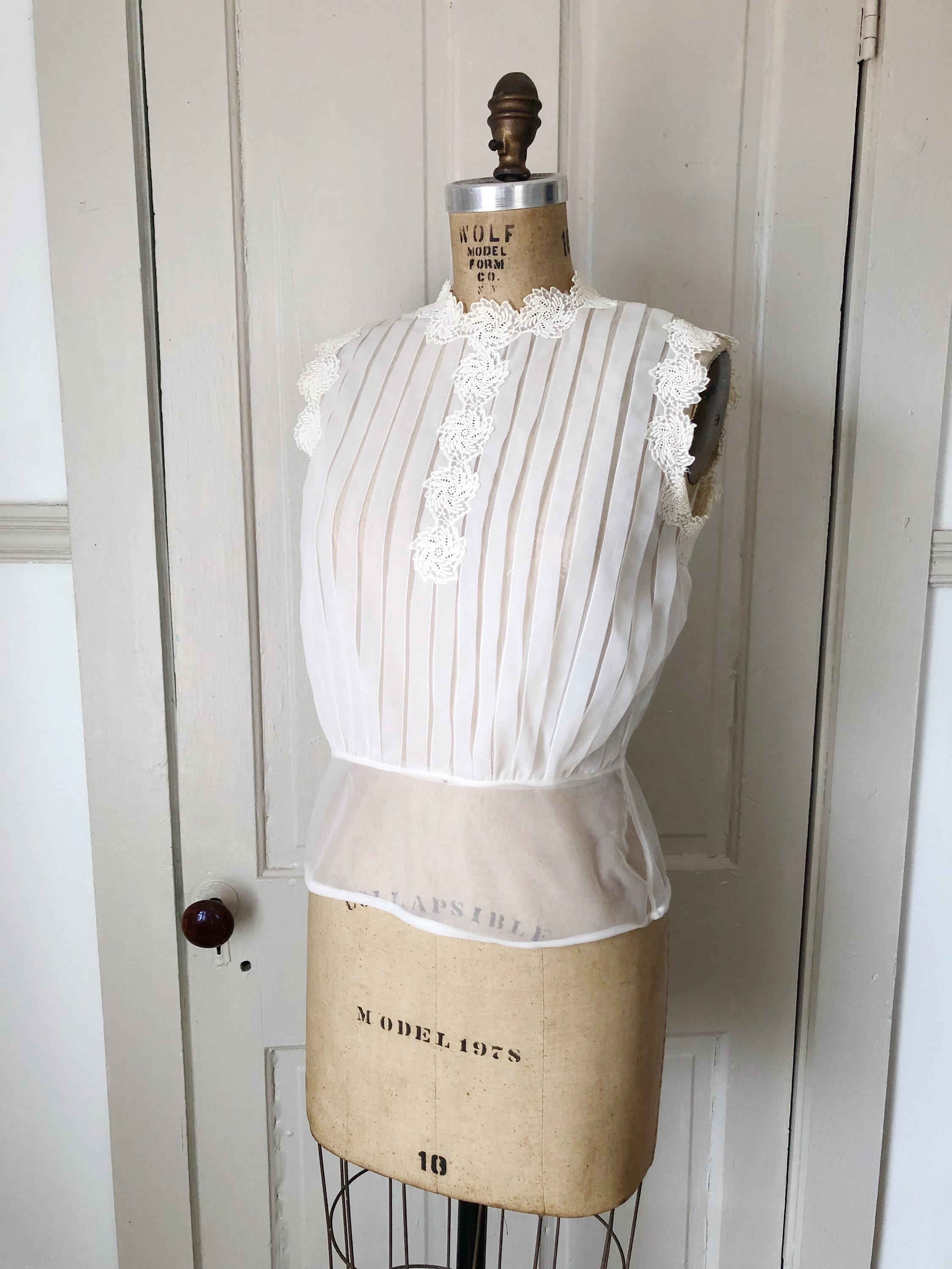 Whispered Words 1950s Sleeveless Sheer White Pleated Blouse With Applique Details/size Small - Etsy