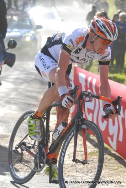 Eric Berthou was away until the final meters