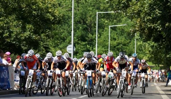 The start of the men's race at the Czech national championship