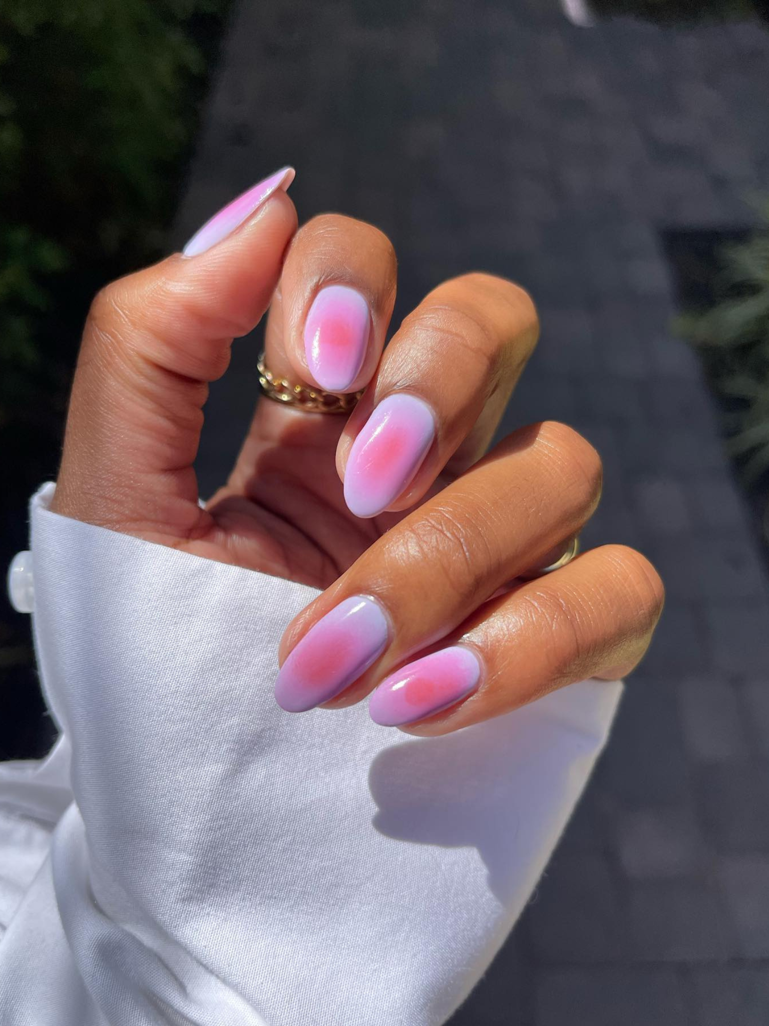 lilac ombre nails