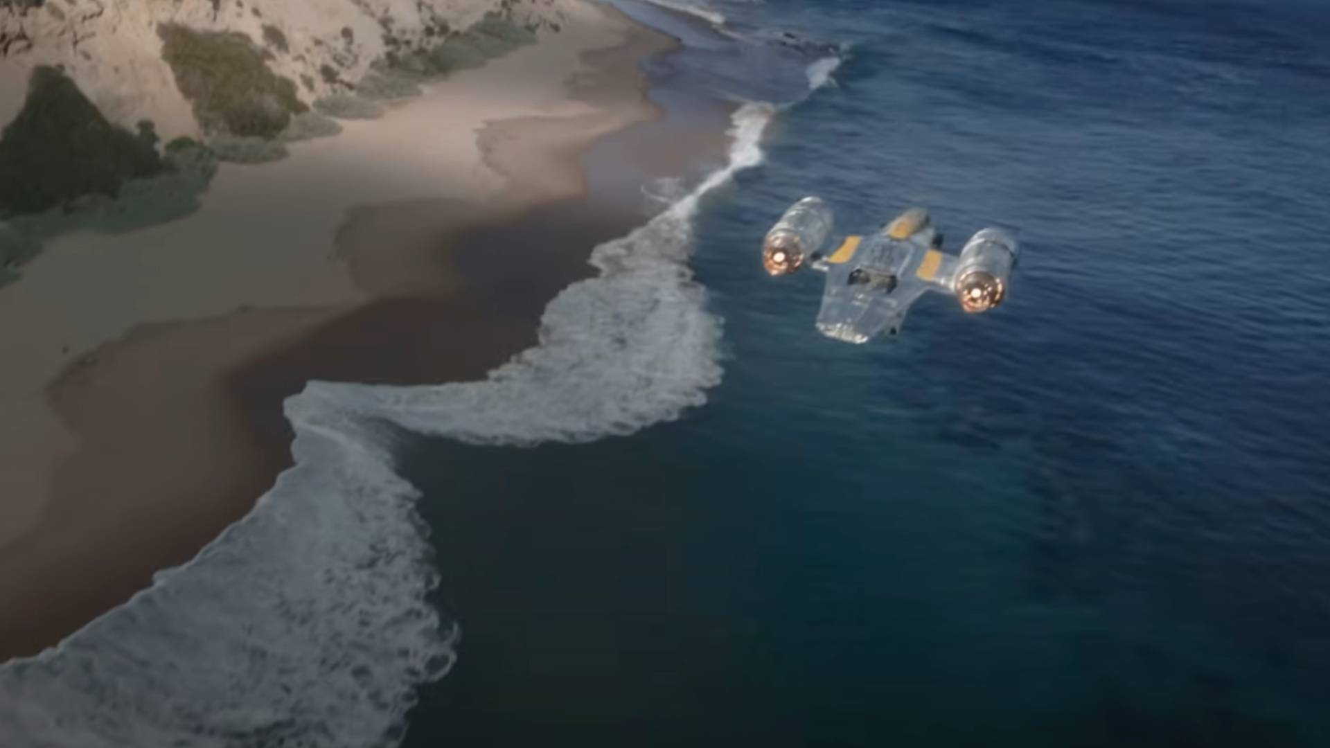 A starship in The Mandalorian and Grogu trailer