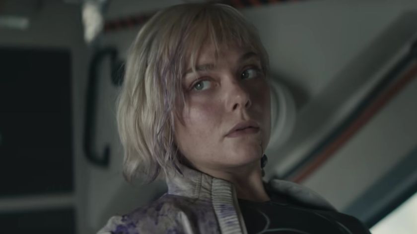Elle Fanning in Predator: Badlands