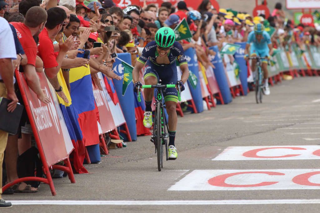 Esteban Chaves pushes it to the line for every possible second