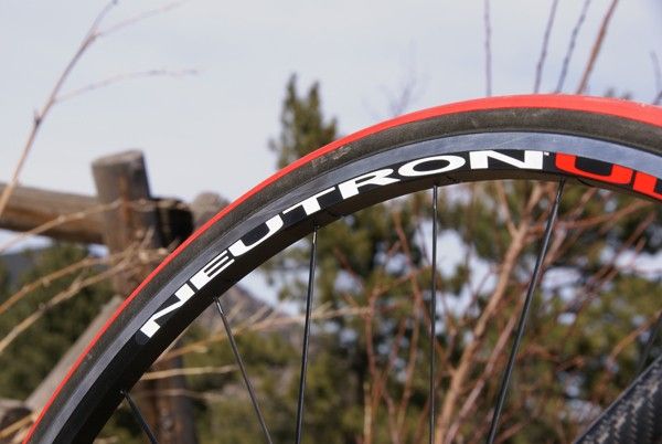 &hellip;while the rear is slightly offset for more even spoke tension.