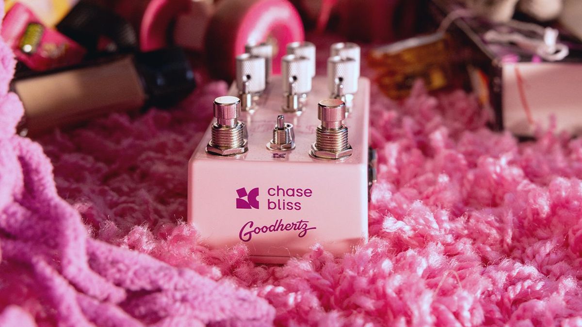 Now every day can be Y2K”: Chase Bliss's Lossy makes your guitar