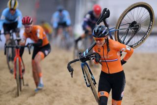 OOSTENDE BELGIUM JANUARY 30 Lucinda Brand of The Netherlands during the 72nd UCI CycloCross World Championships Oostende 2021 Women Elite UCICX CXWorldCup Ostend2021 CX on January 30 2021 in Oostende Belgium Photo by Luc ClaessenGetty Images
