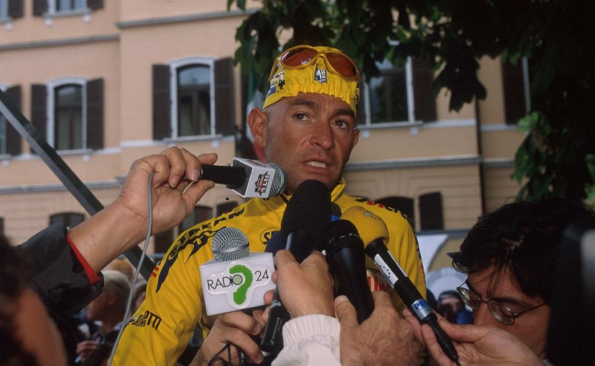 Marco Pantani chatting with reporters