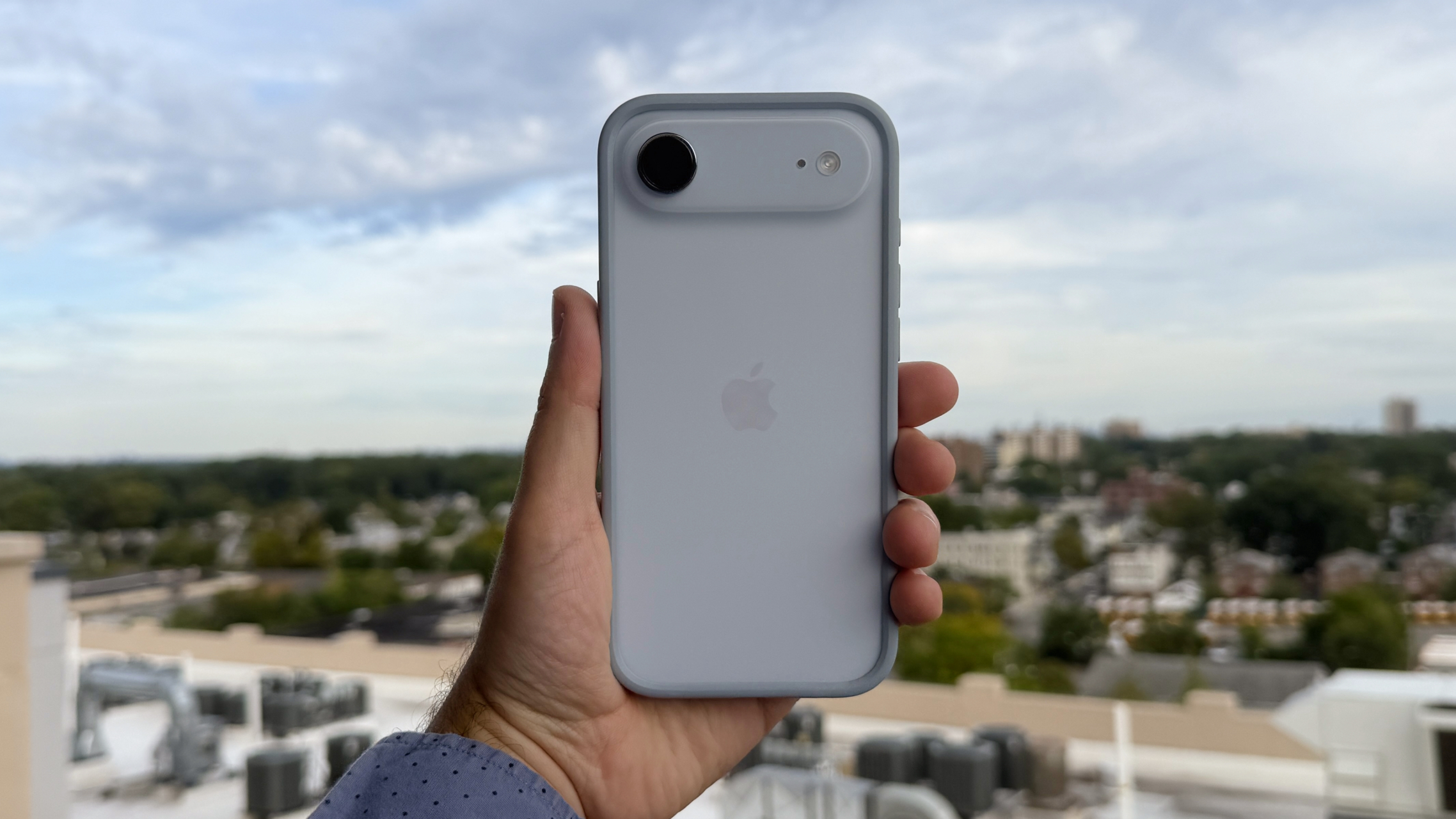 Apple iPhone Air Review