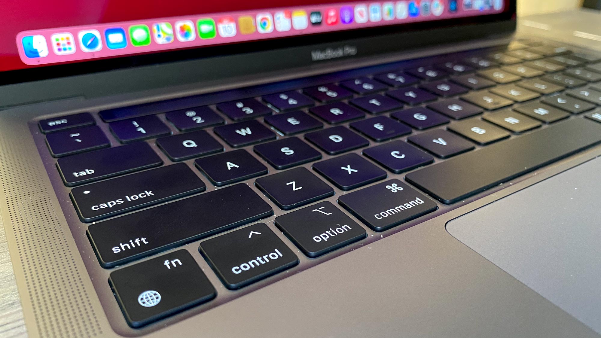 Macbook Pro พร้อมรีวิว M1 Th Atsit 0280