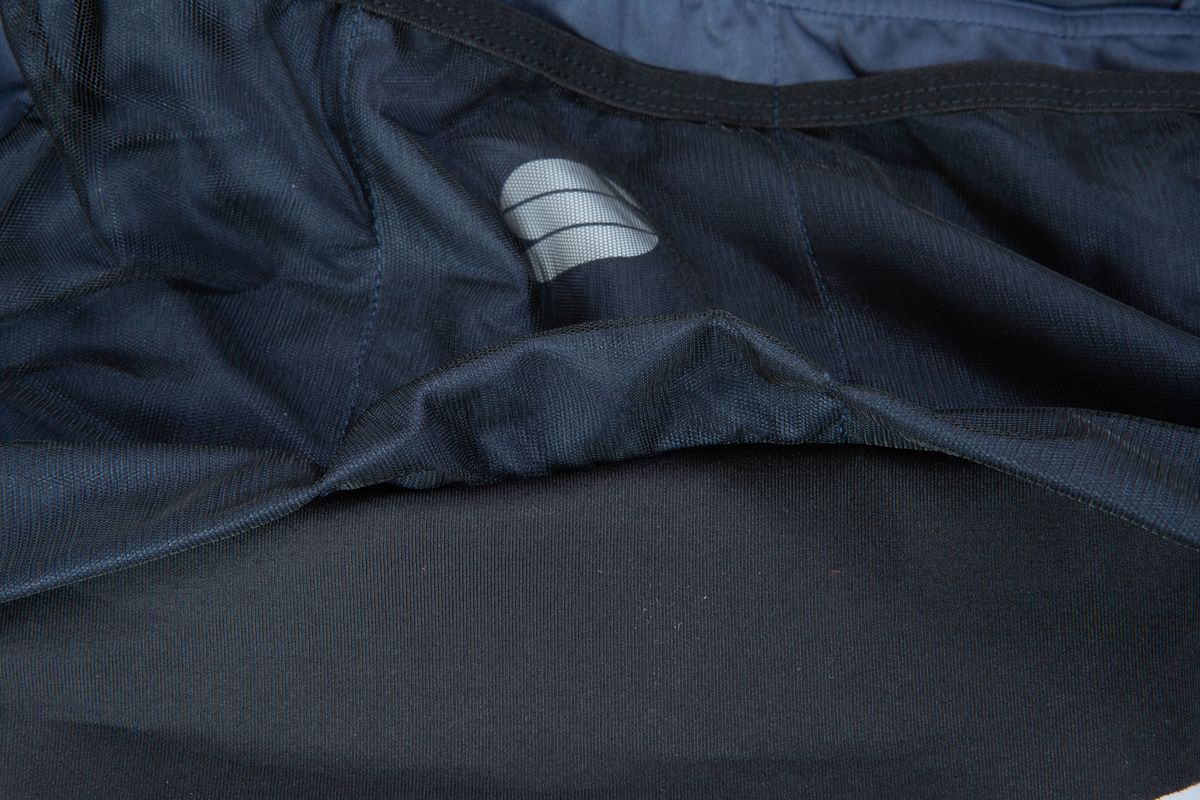 Sportful Supergiara jacket rear pocket baffles
